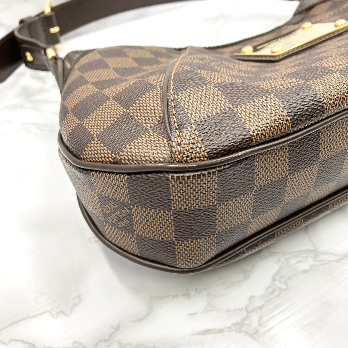 LOUIS VUITTON Damier Thames PM