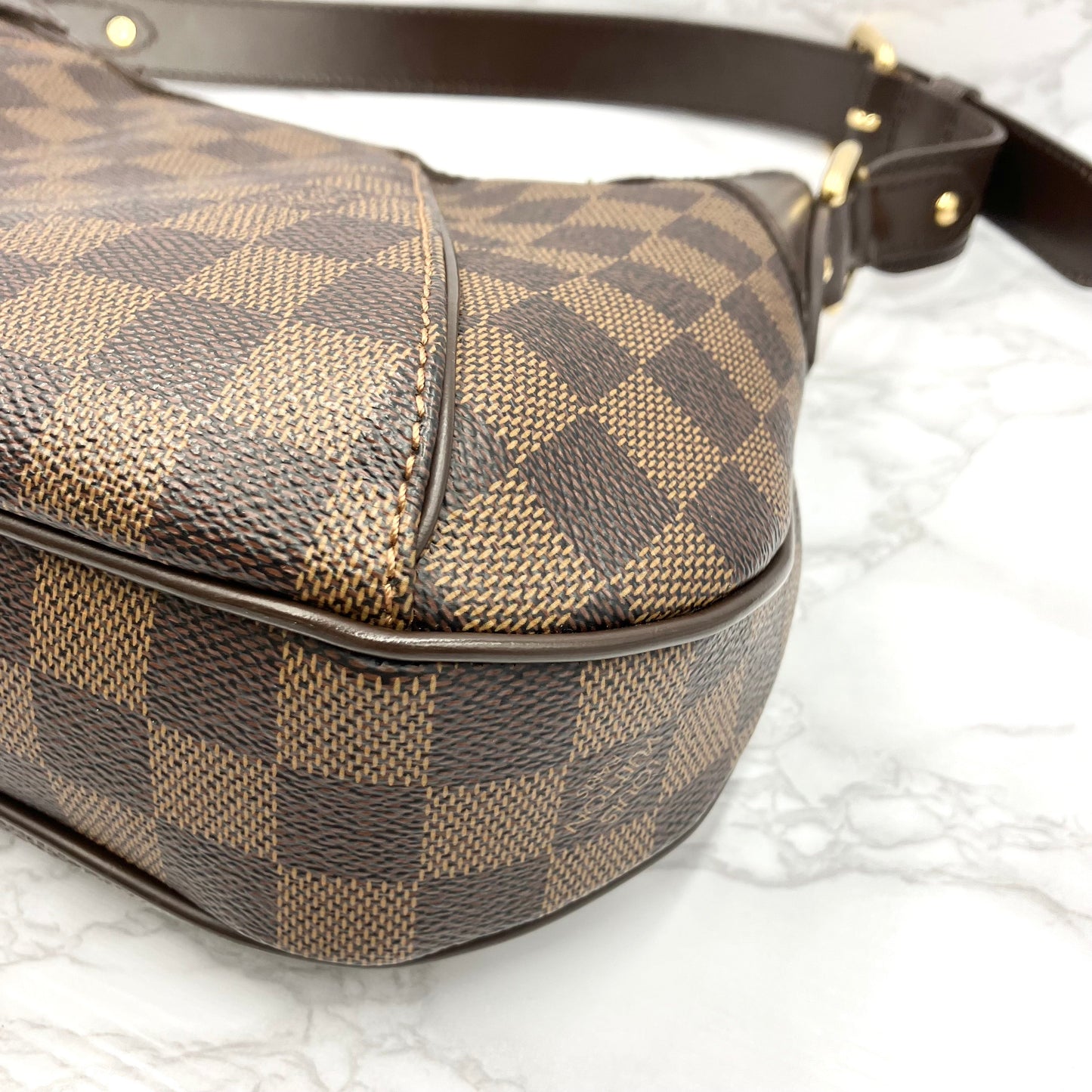 LOUIS VUITTON Damier Thames PM