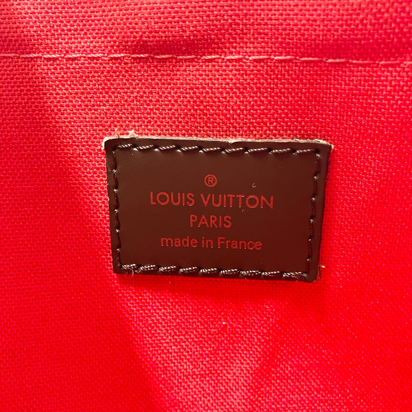 LOUIS VUITTON Damier Thames PM