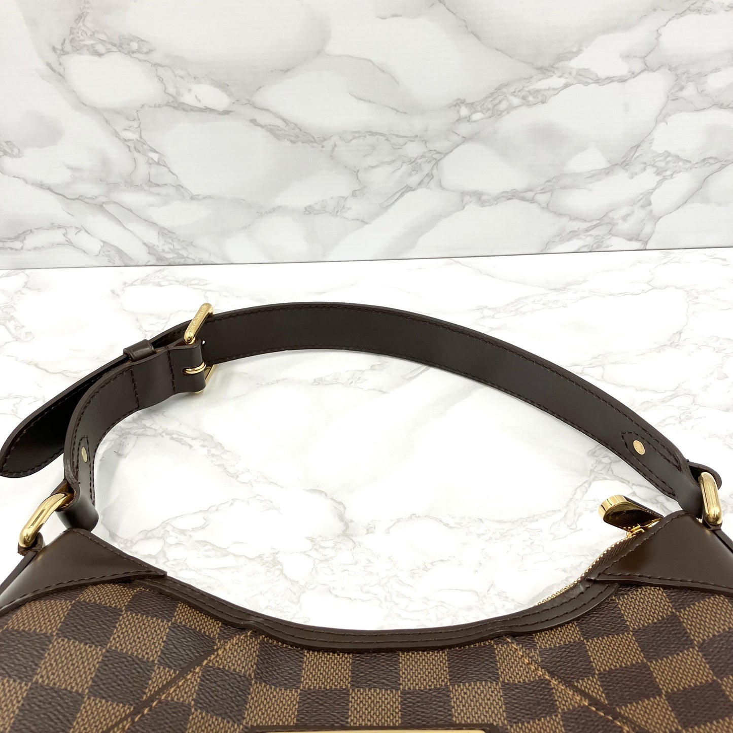 LOUIS VUITTON Damier Thames PM