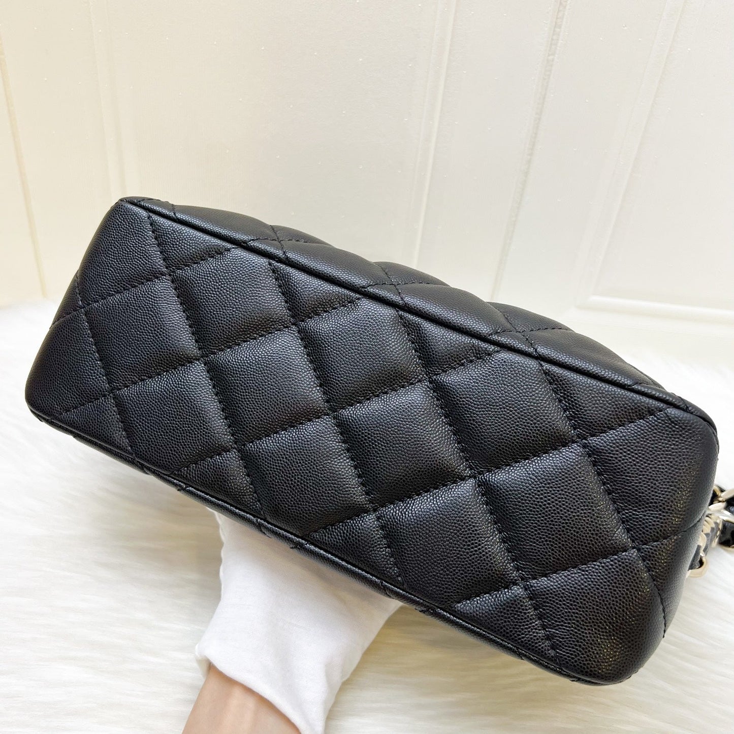 GLM-24P Large Hobo Bag in Black Caviar and LGHW (Model: AS4248)
