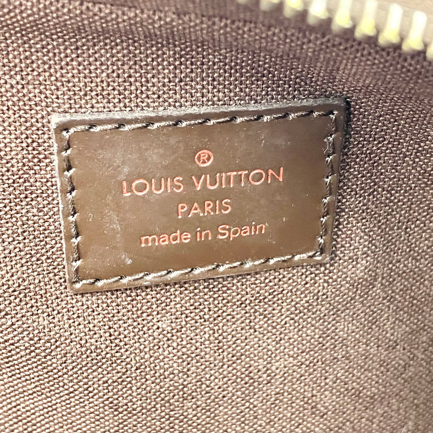 LOUIS VUITTON Damier Geronimos
