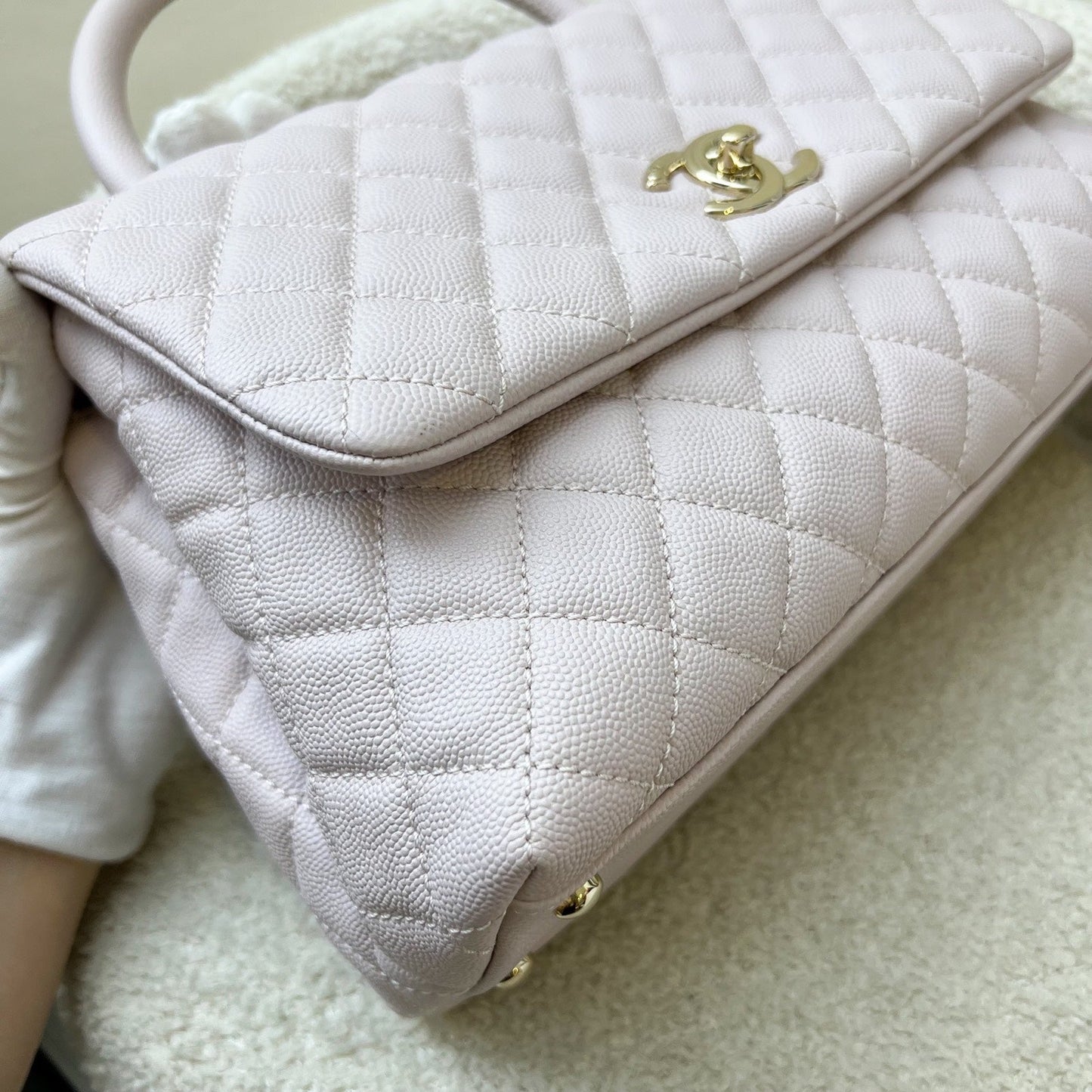 GLM-Medium 29cm Coco Handle in 20A Lilac Caviar and LGHW