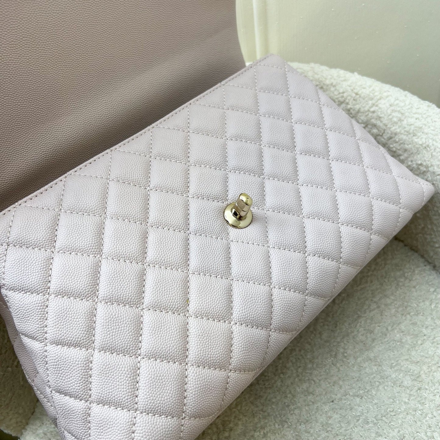 GLM-Medium 29cm Coco Handle in 20A Lilac Caviar and LGHW