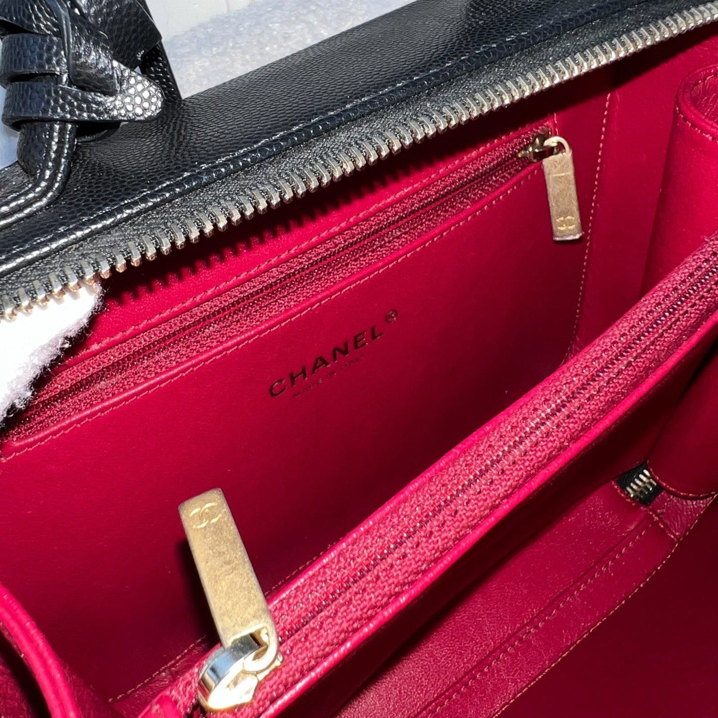 GLM-Medium Filigree Vanity Bag in Black Caviar, Black Trim and AGHW (Model: A93343)