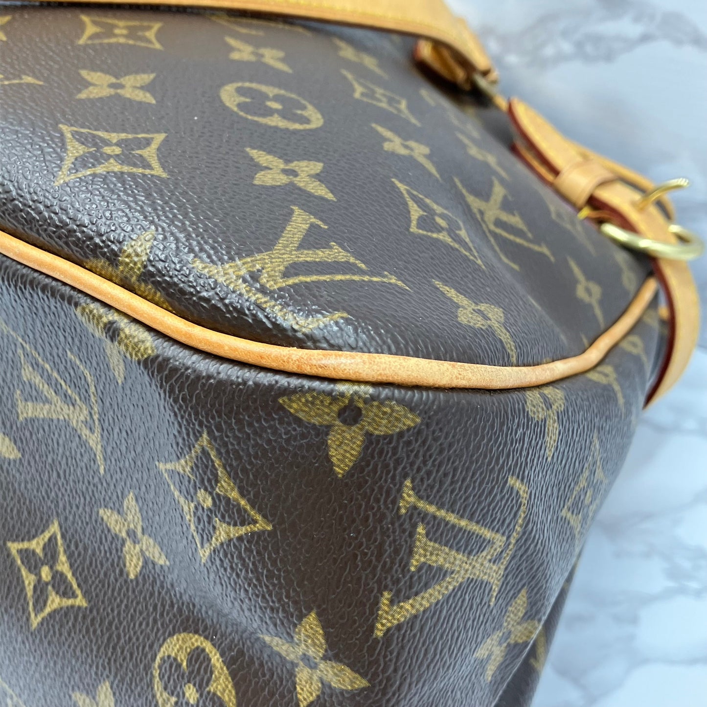 LOUIS VUITTON Monogram Batignolles Orizontal