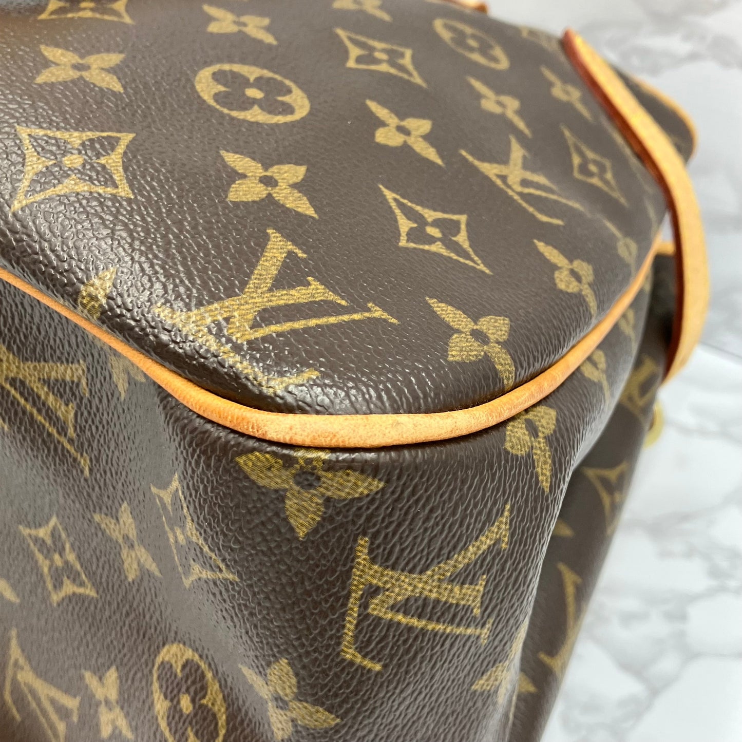 LOUIS VUITTON Monogram Batignolles Orizontal