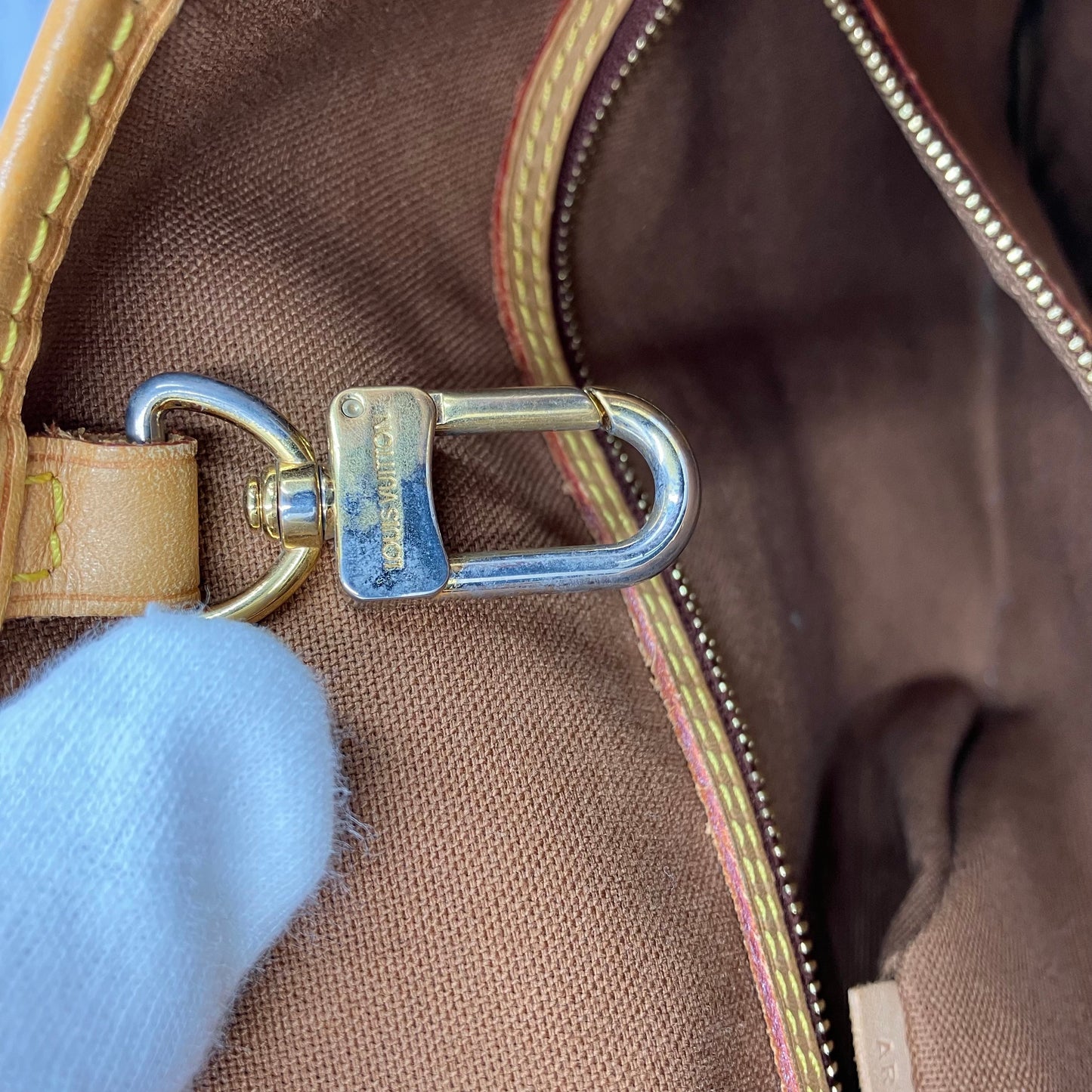 LOUIS VUITTON Monogram Batignolles Orizontal