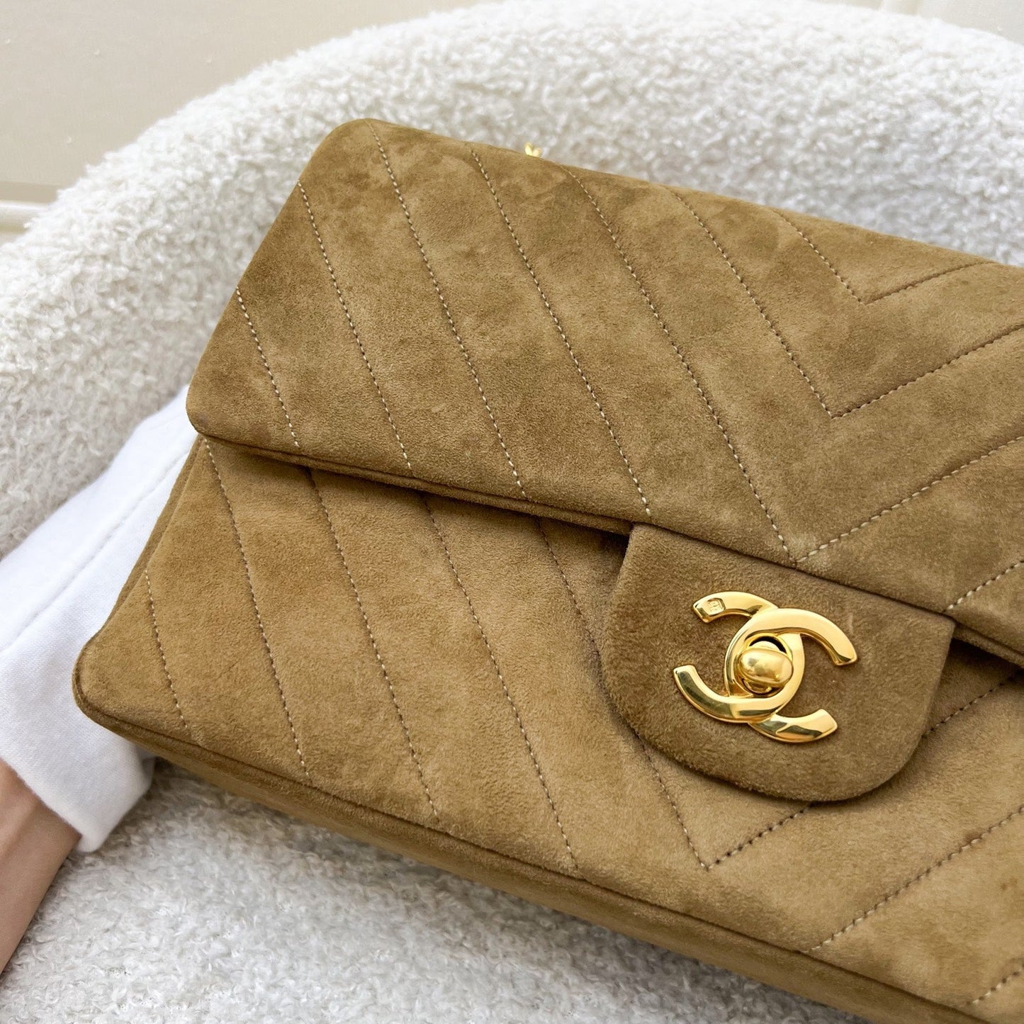 GLM- Medium Classic Flap CF in Brown Suede and 24K Gold Plated HW