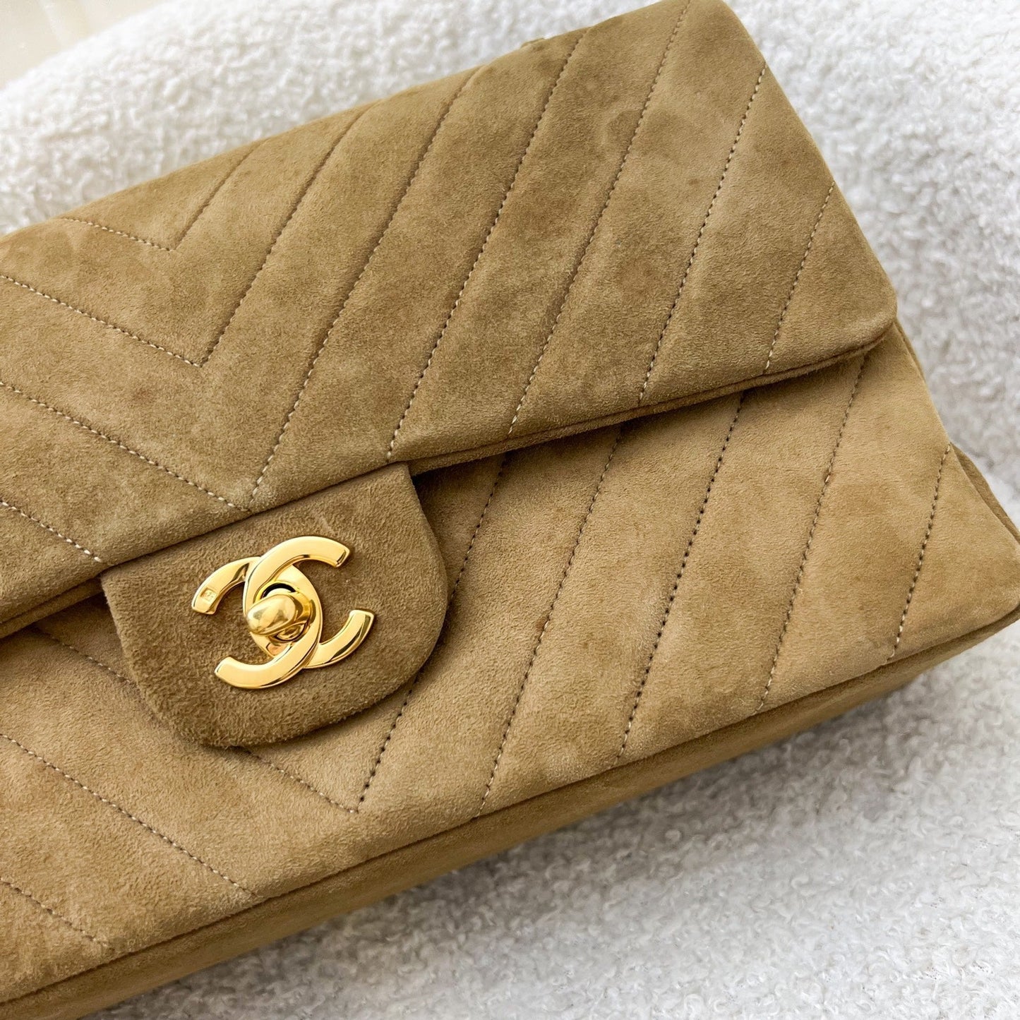 GLM- Medium Classic Flap CF in Brown Suede and 24K Gold Plated HW