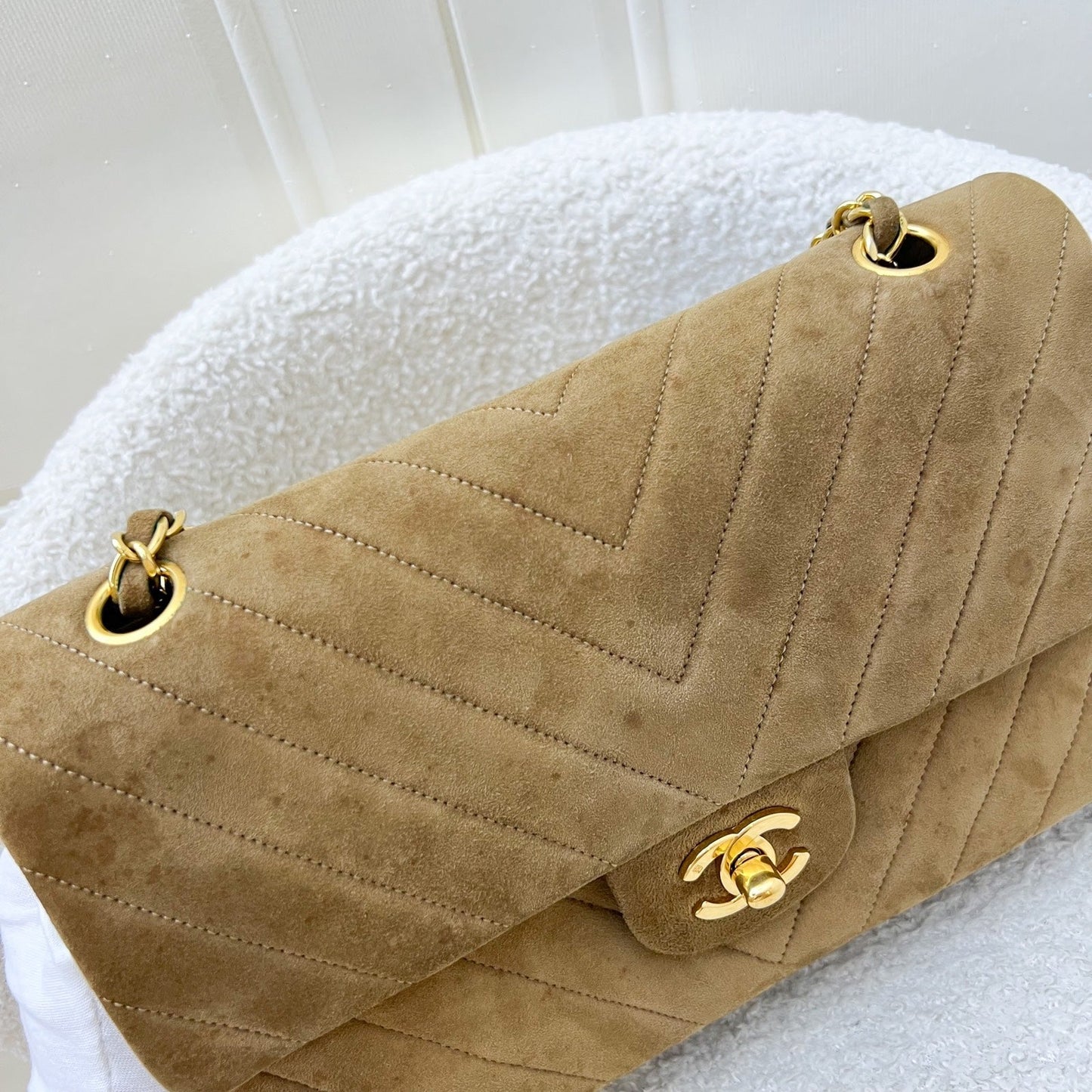 GLM- Medium Classic Flap CF in Brown Suede and 24K Gold Plated HW