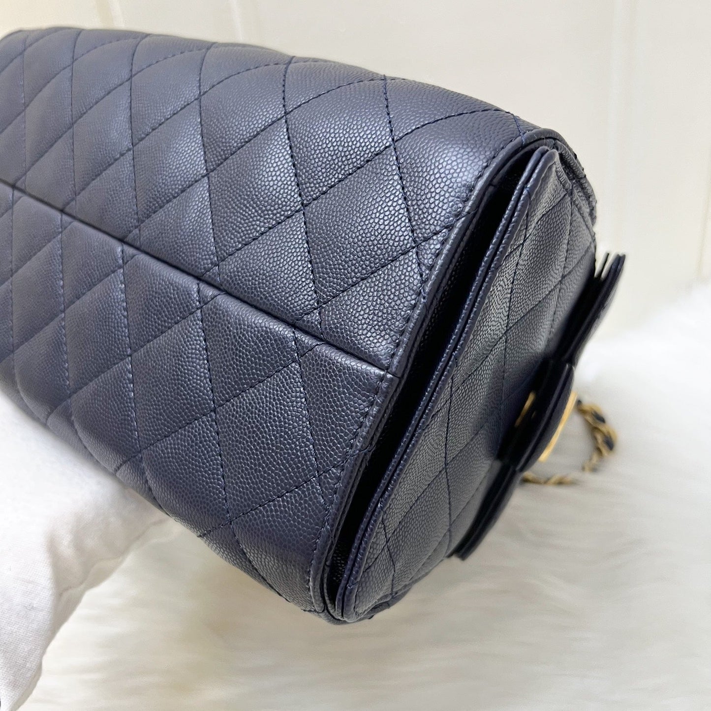 GLM-25 Small Hobo Bag in 25S Navy Caviar and AGHW