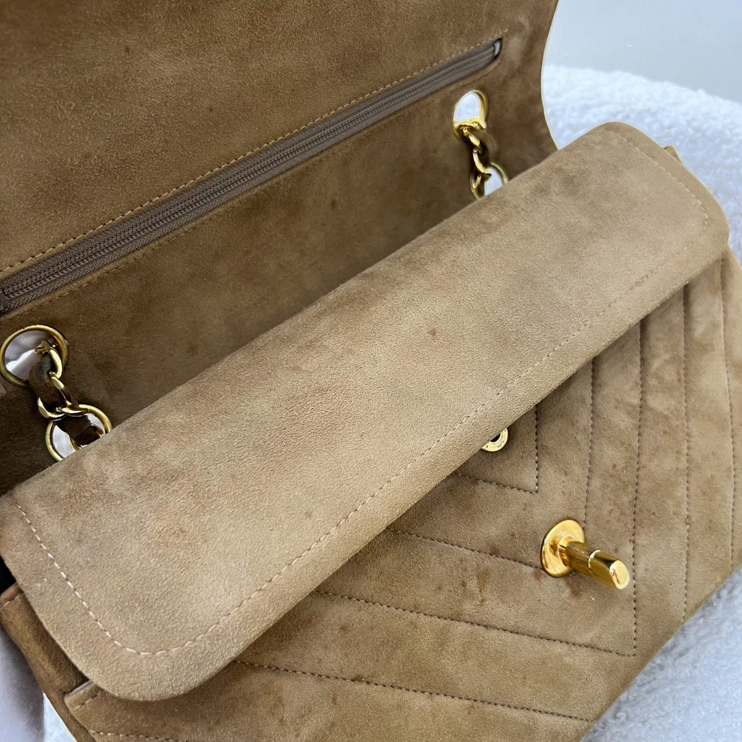 GLM- Medium Classic Flap CF in Brown Suede and 24K Gold Plated HW