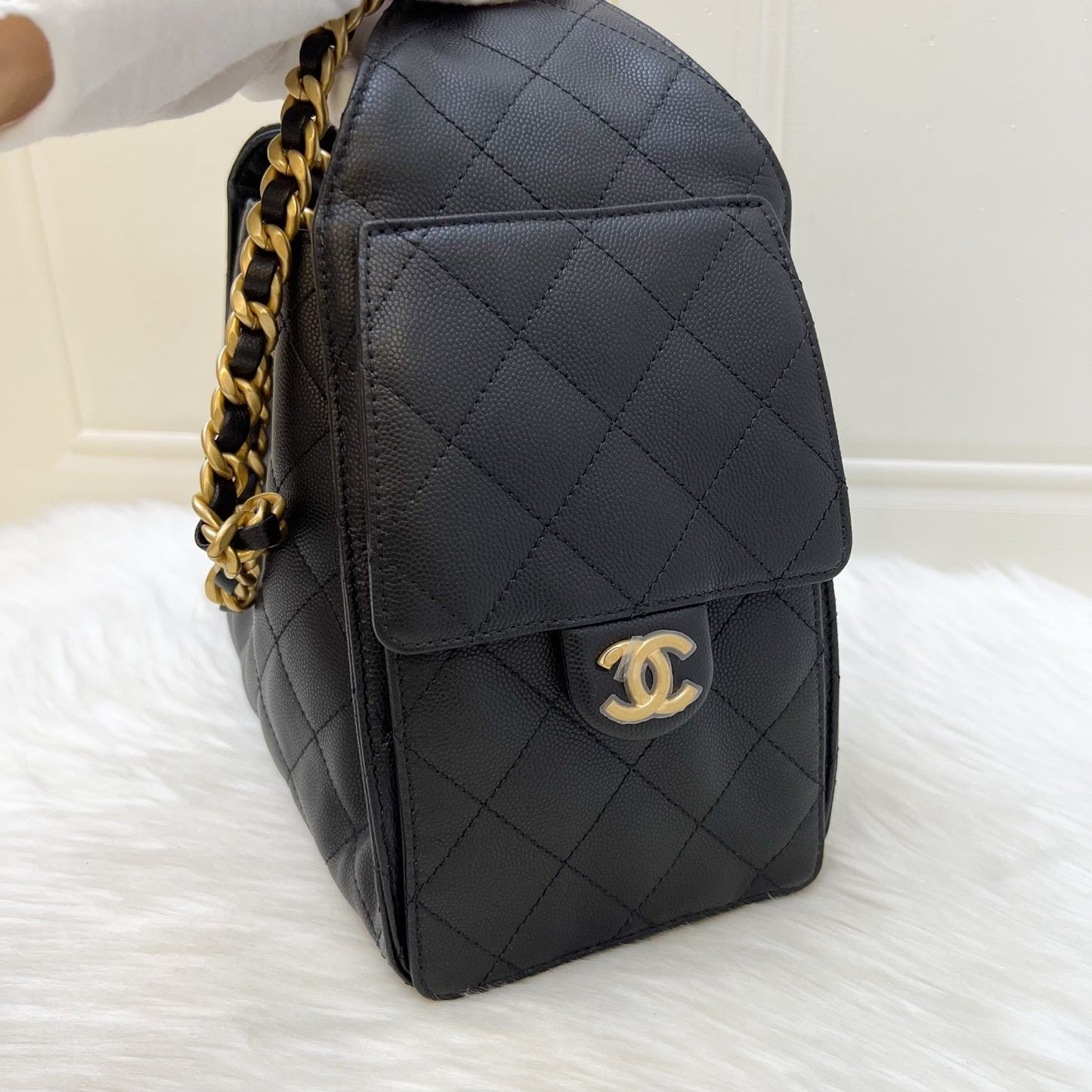 GLM-25 Small Hobo Bag in Black Caviar and AGHW (Model: AS5293)