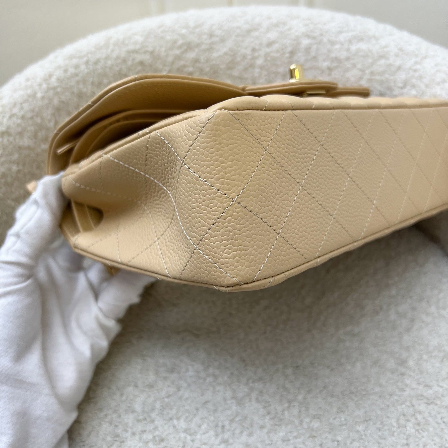 GLM-Small Classic Flap CF in Beige Caviar and GHW