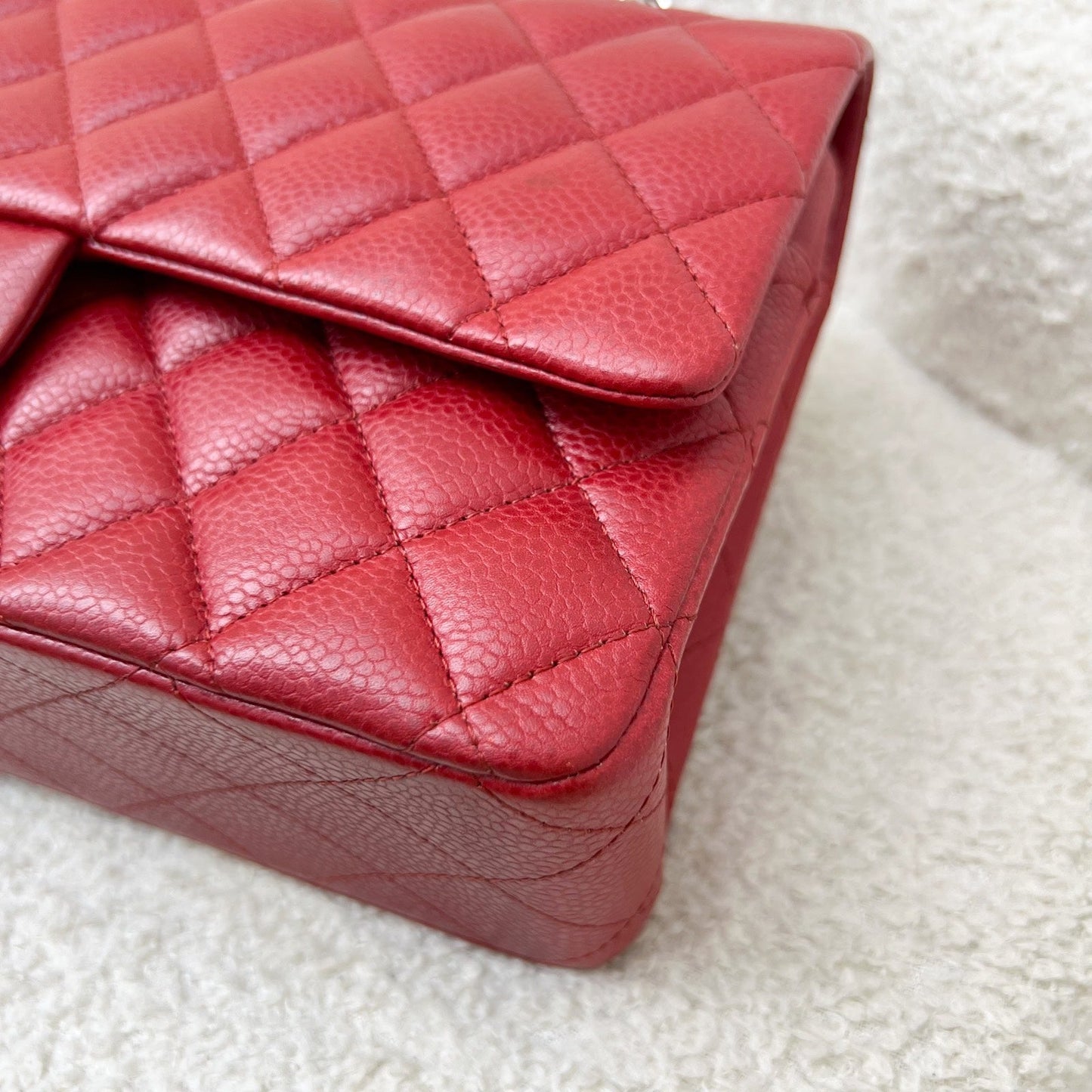 GLM-Medium Classic Flap CF in Red Caviar and SHW