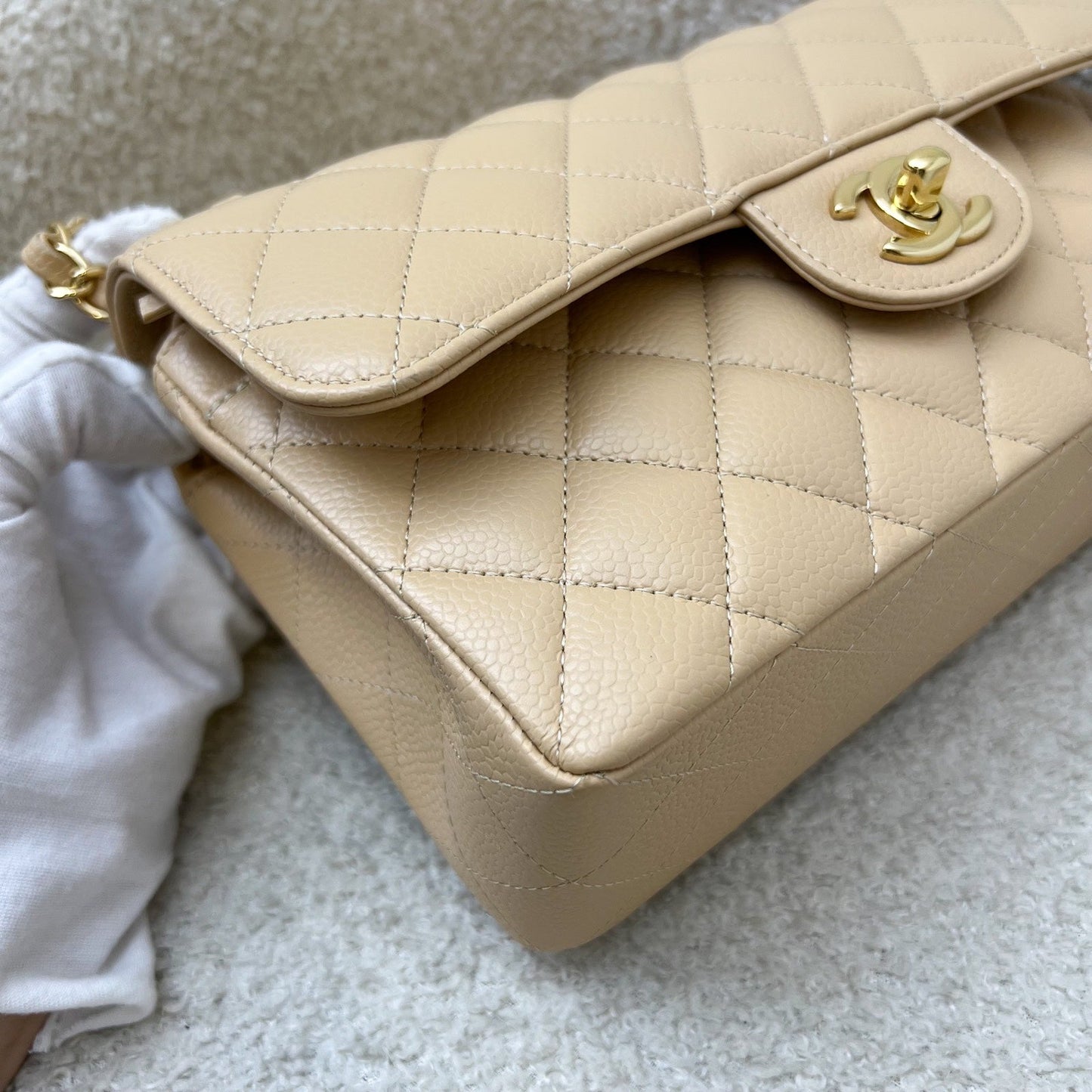 GLM-Small Classic Flap CF in Beige Caviar and GHW