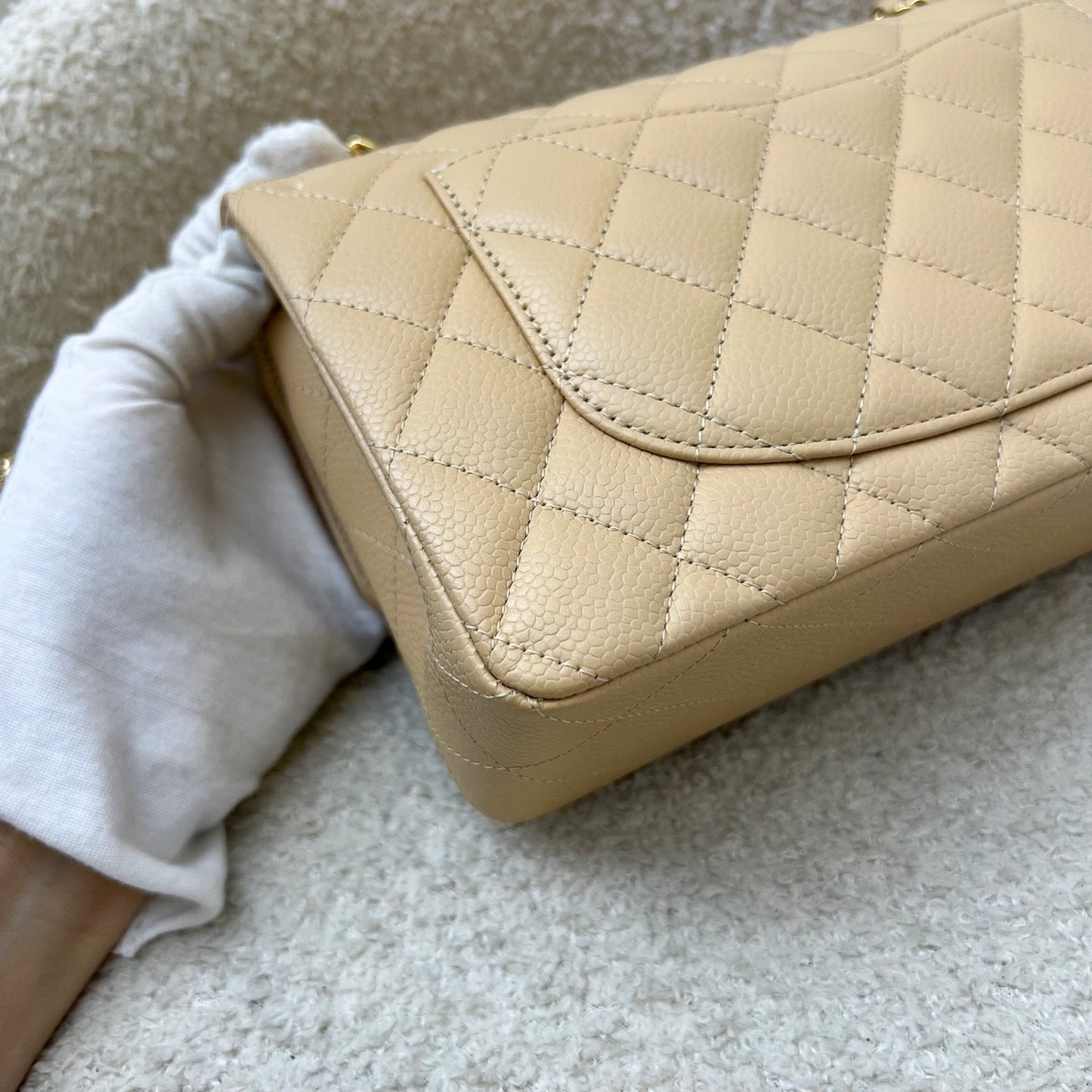 GLM-Small Classic Flap CF in Beige Caviar and GHW