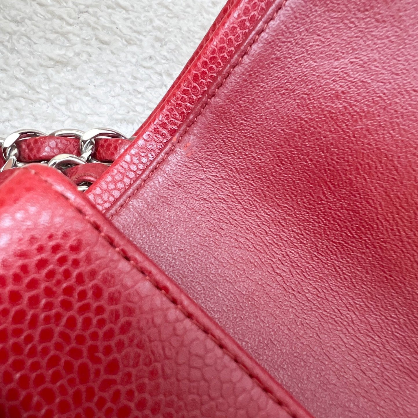 GLM-Medium Classic Flap CF in Red Caviar and SHW