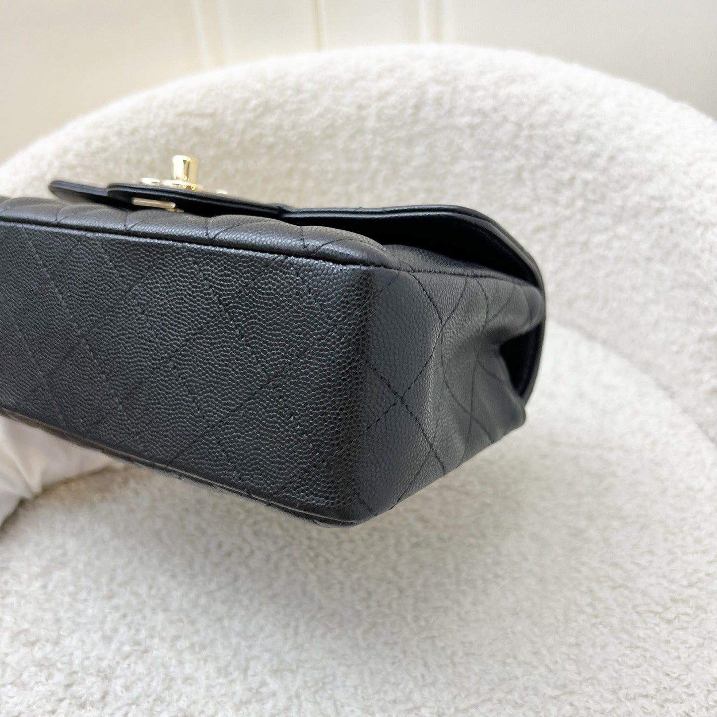 GLM-Mini Rectangle Classic Flap in Black Caviar and LGHW