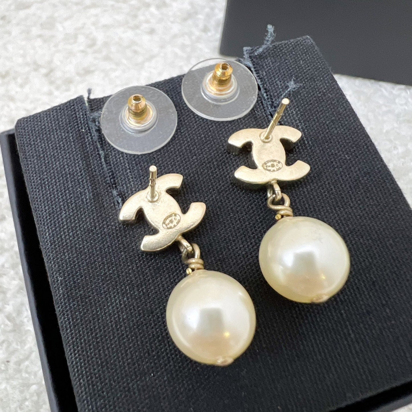 GLM-GLM- Logo Pearl Drop Earrings