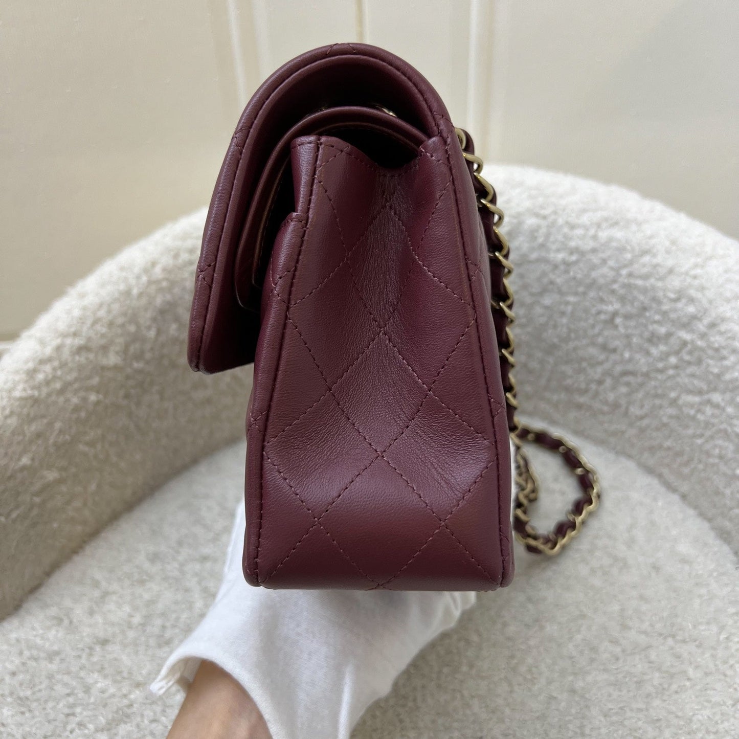 GLM-Small Classic Flap CF in Burgundy Lambskin and LGHW