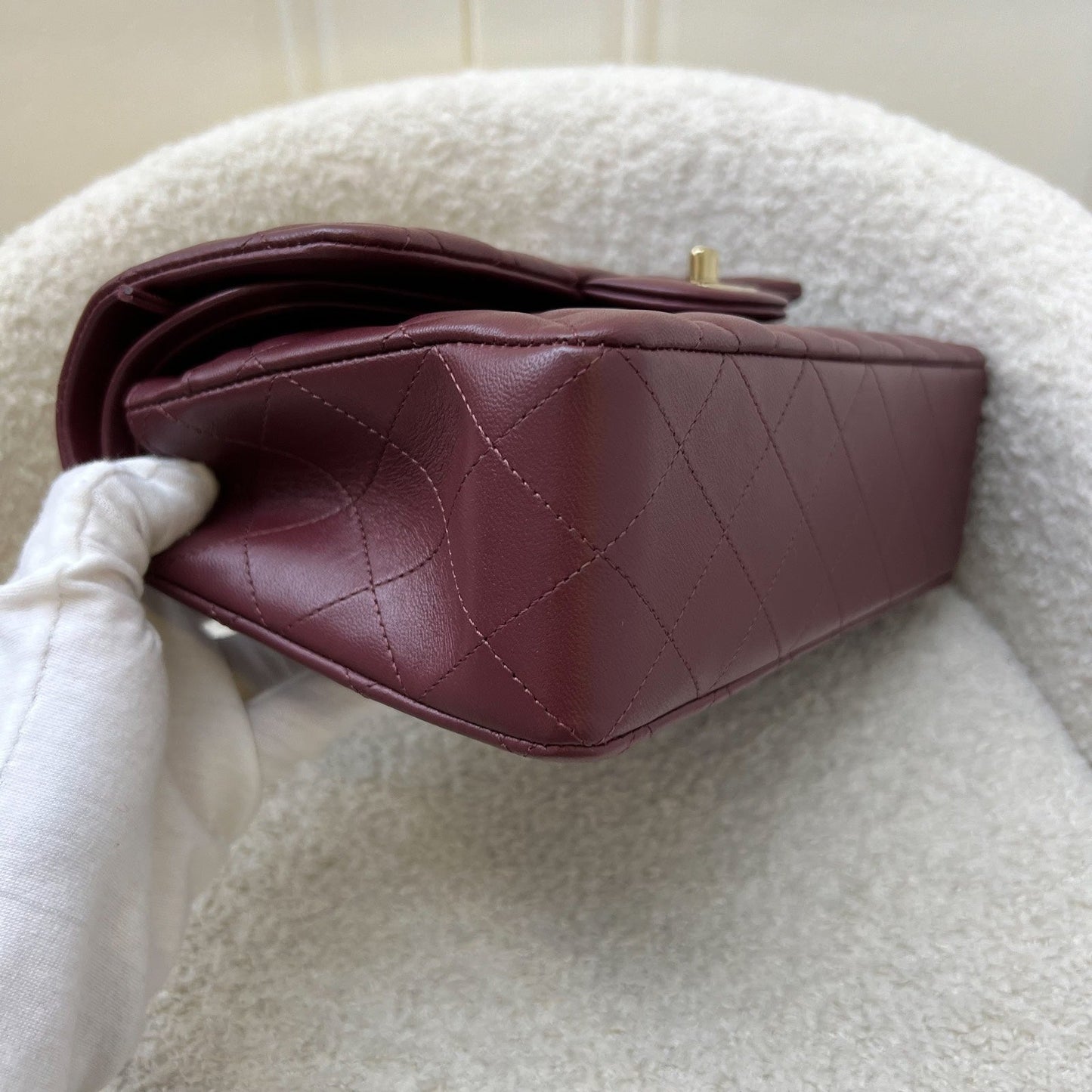 GLM-Small Classic Flap CF in Burgundy Lambskin and LGHW