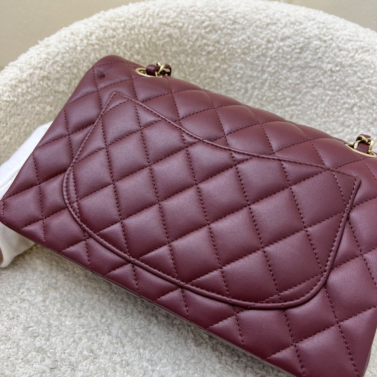 GLM-Small Classic Flap CF in Burgundy Lambskin and LGHW