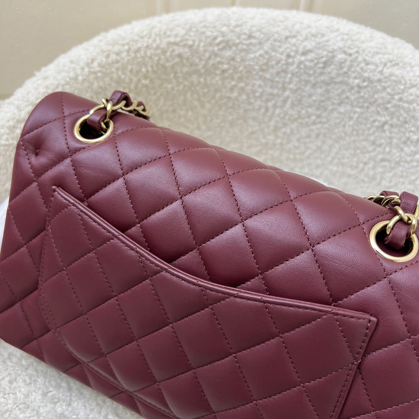 GLM-Small Classic Flap CF in Burgundy Lambskin and LGHW