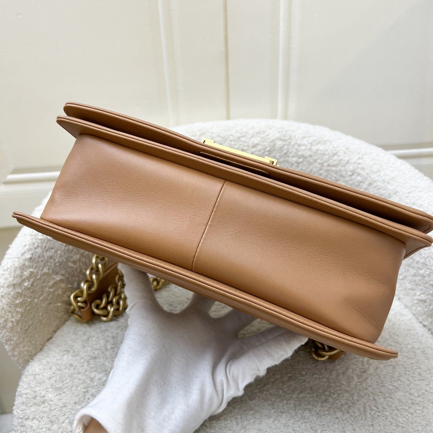 GLM-Medium 25cm Boy Flap in Chevron Quilted Caramel Lambskin and AGHW (Model: A67086)