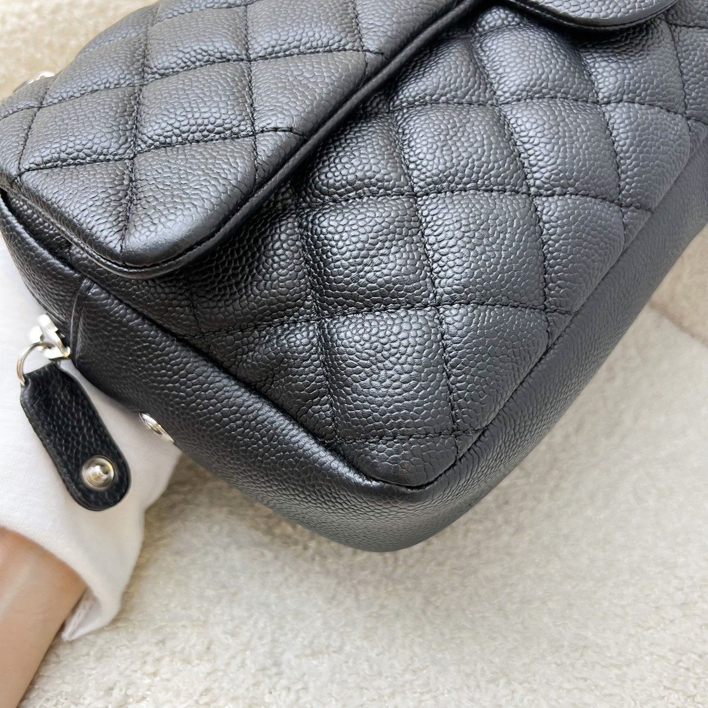 GLM-Easy Caviar Jumbo Flap in Black Caviar and SHW