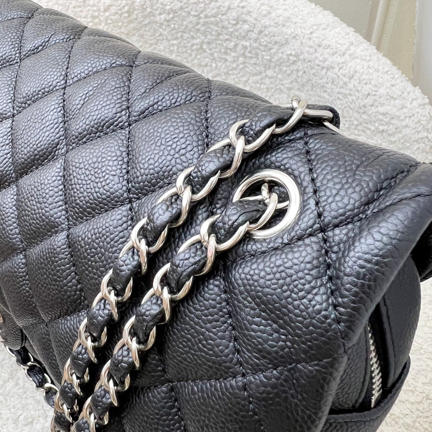 GLM-Easy Caviar Jumbo Flap in Black Caviar and SHW