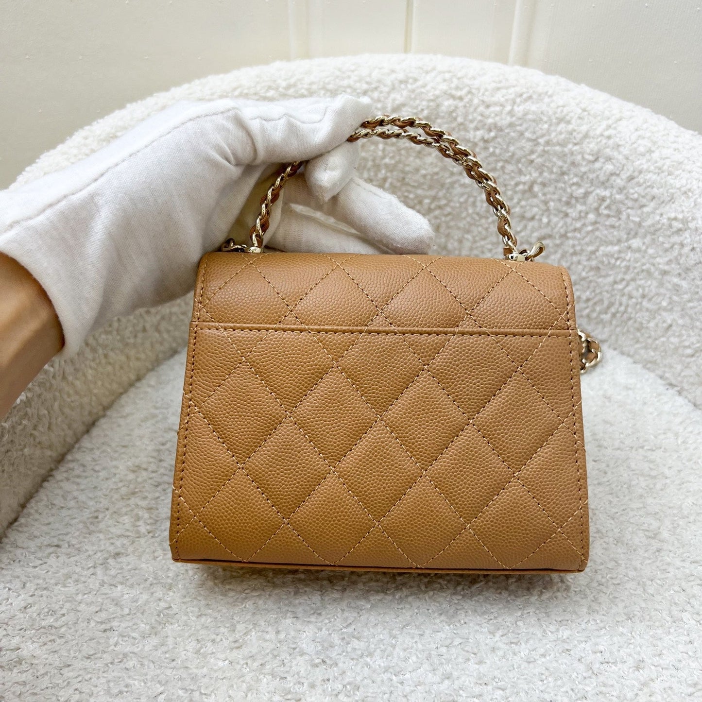 GLM-23P Top Handle Kelly Clutch with Chain in Caramel Caviar and GHW (Model: AP3237)