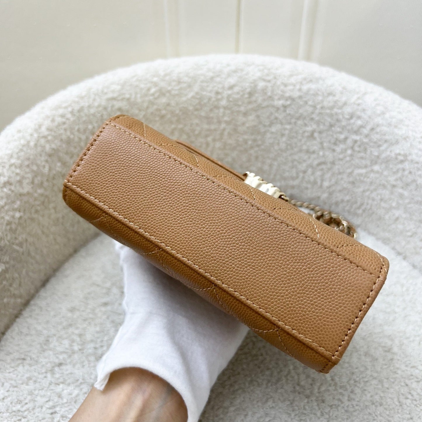 GLM-23P Top Handle Kelly Clutch with Chain in Caramel Caviar and GHW (Model: AP3237)