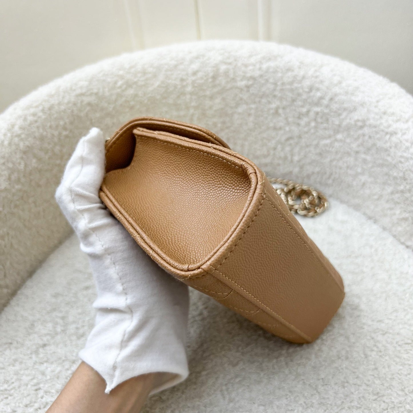 GLM-23P Top Handle Kelly Clutch with Chain in Caramel Caviar and GHW (Model: AP3237)