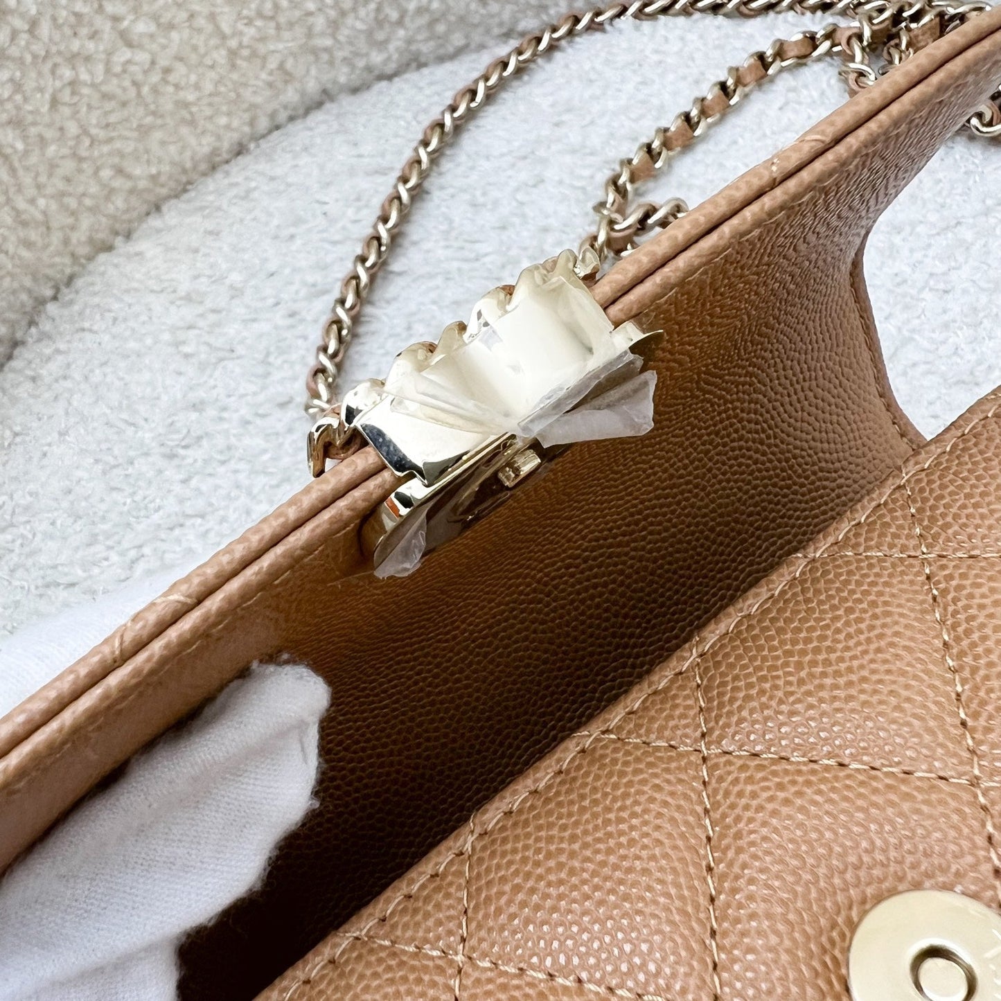 GLM-23P Top Handle Kelly Clutch with Chain in Caramel Caviar and GHW (Model: AP3237)