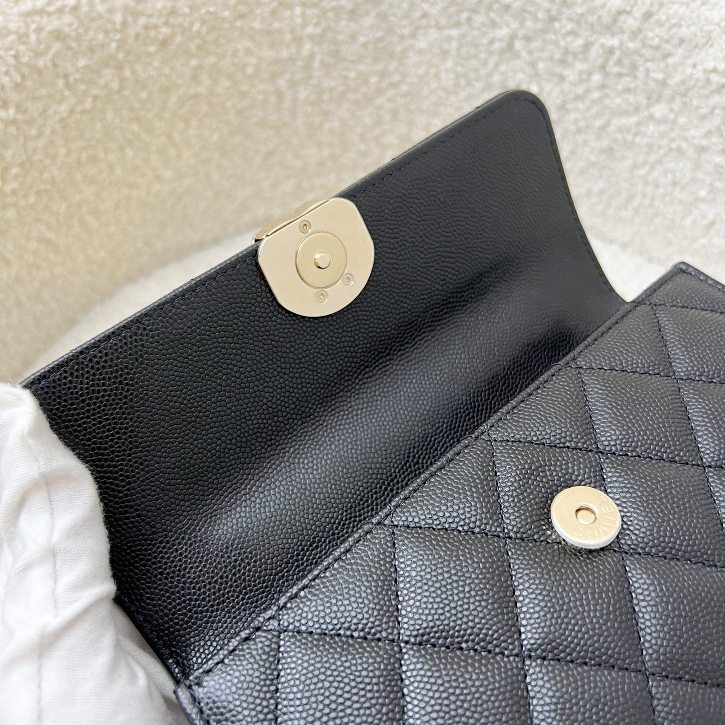 GLM-25S Top Handle Kelly Clutch with Chain in Black Caviar and GHW