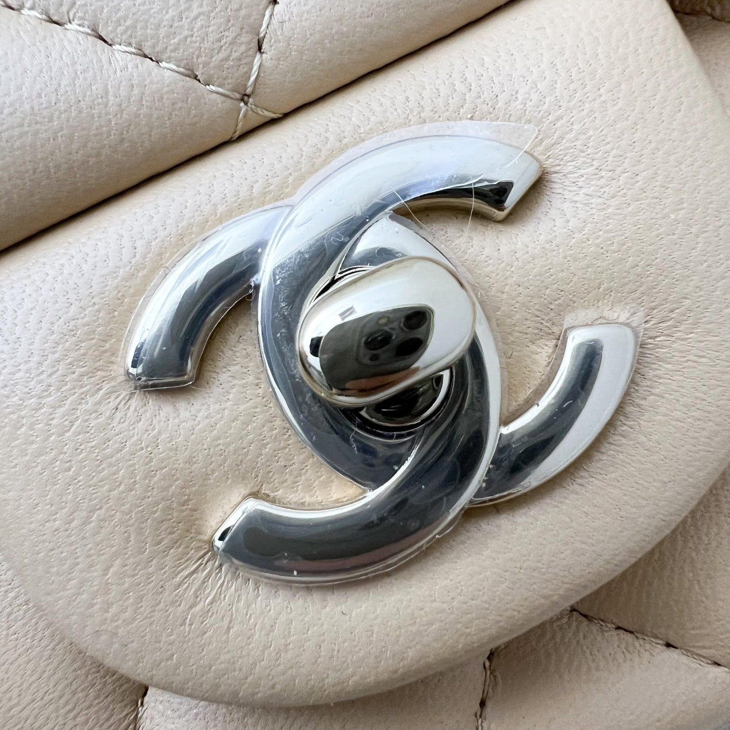 GLM-Classic Mini Rectangular Flap in 22C Beige Lambskin and LGHW (Model: A69900)