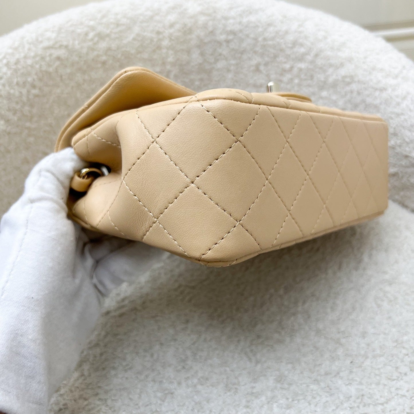 GLM-Classic Mini Rectangular Flap in 22C Beige Lambskin and LGHW (Model: A69900)