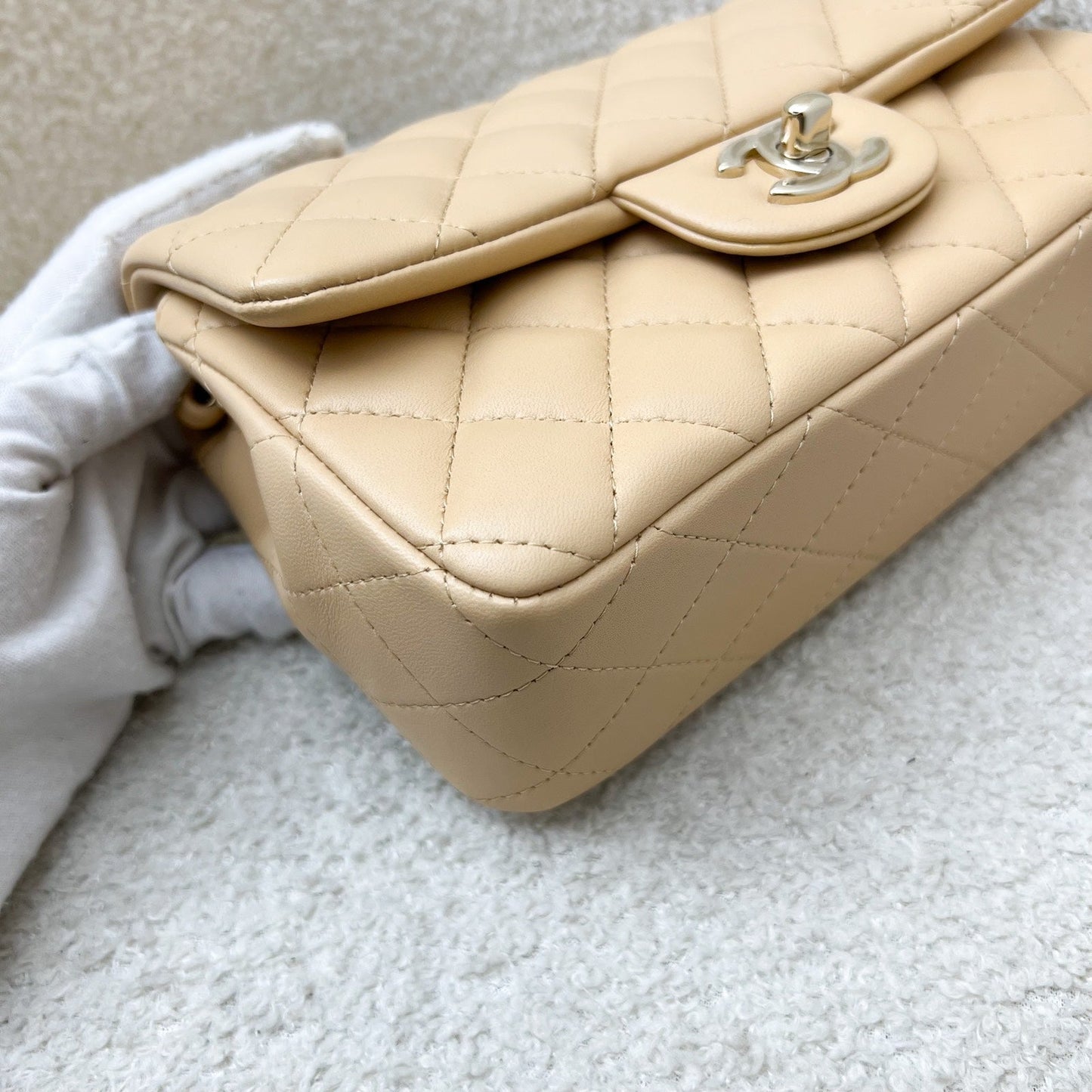 GLM-Classic Mini Rectangular Flap in 22C Beige Lambskin and LGHW (Model: A69900)