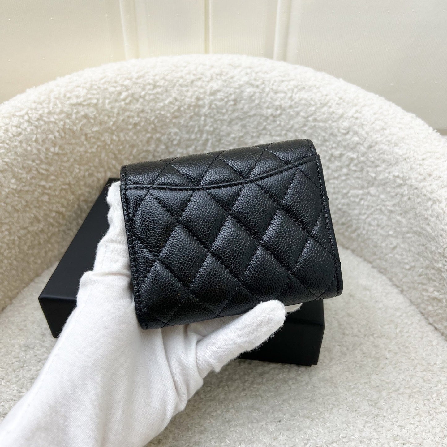 GLM-Compact Small Trifold Wallet in Black Caviar and LGHW