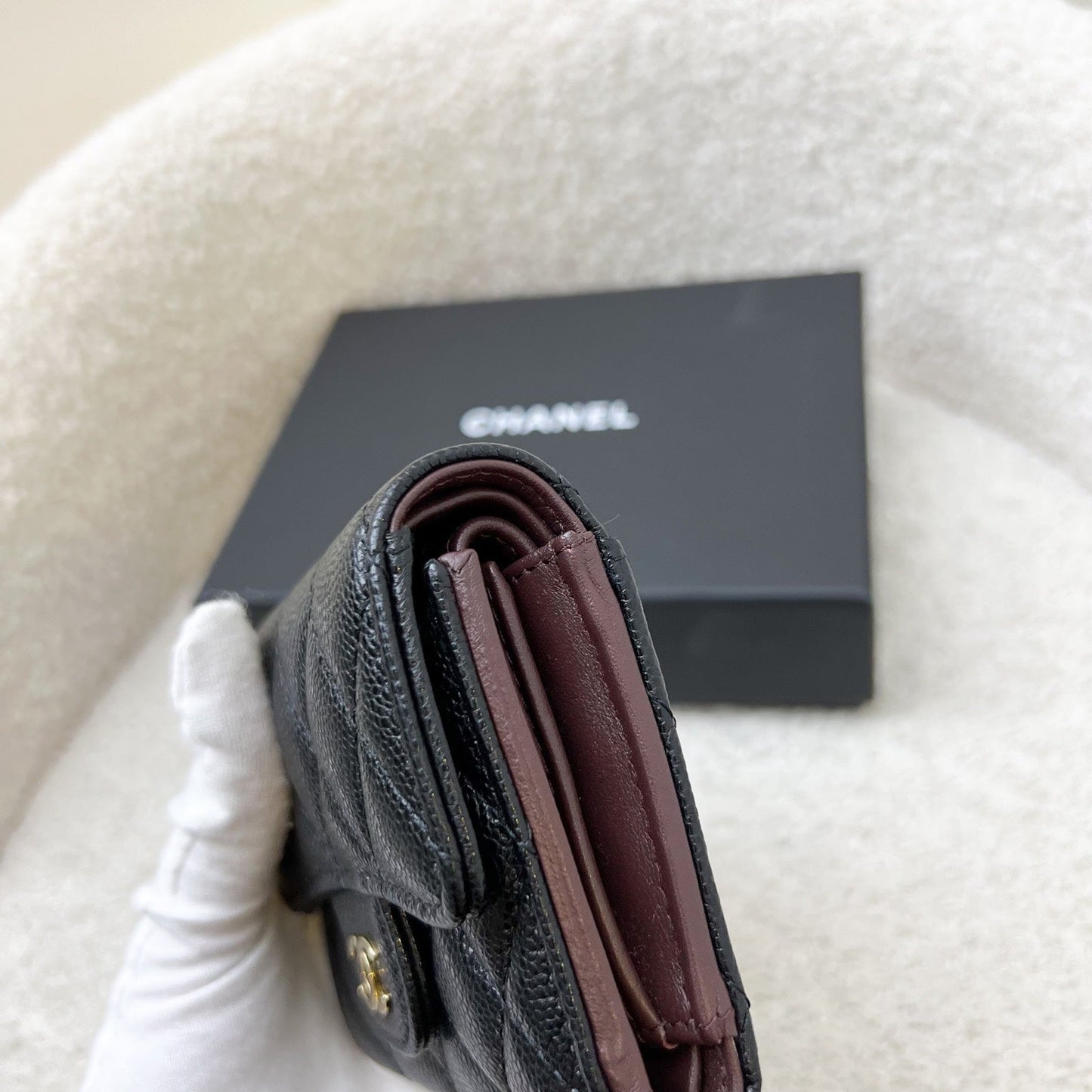 GLM-Compact Small Trifold Wallet in Black Caviar and LGHW