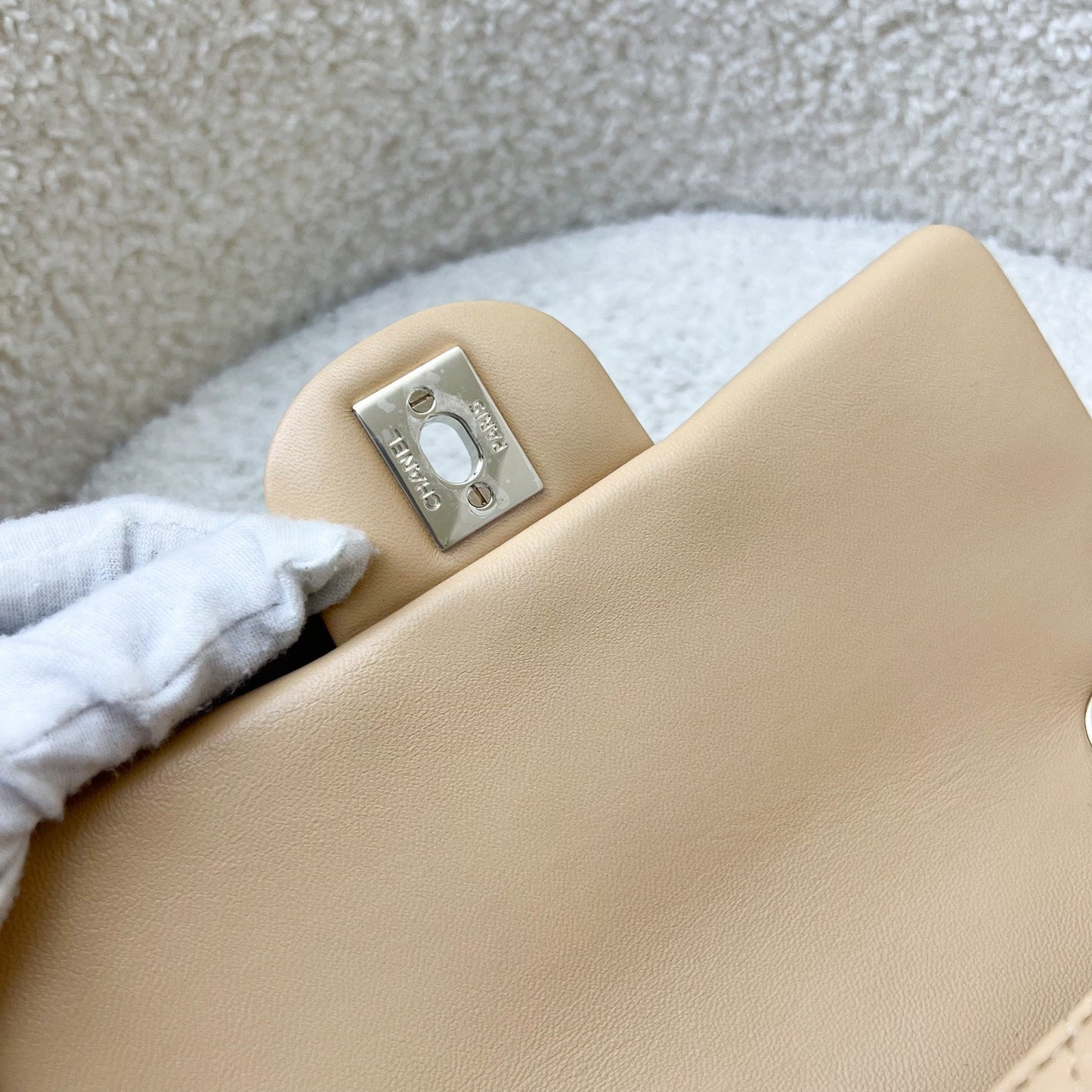 GLM-Classic Mini Rectangular Flap in 22C Beige Lambskin and LGHW (Model: A69900)