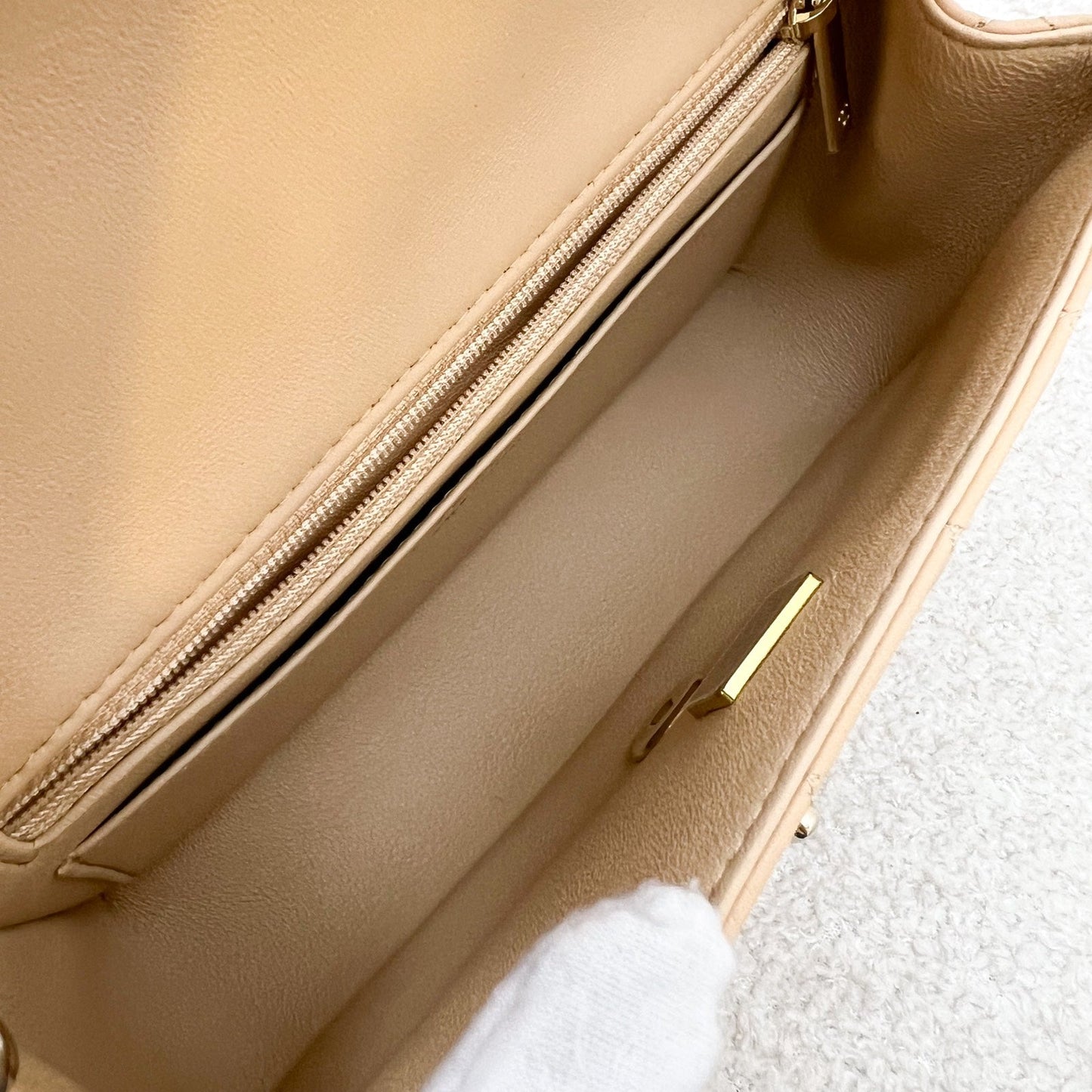 GLM-Classic Mini Rectangular Flap in 22C Beige Lambskin and LGHW (Model: A69900)