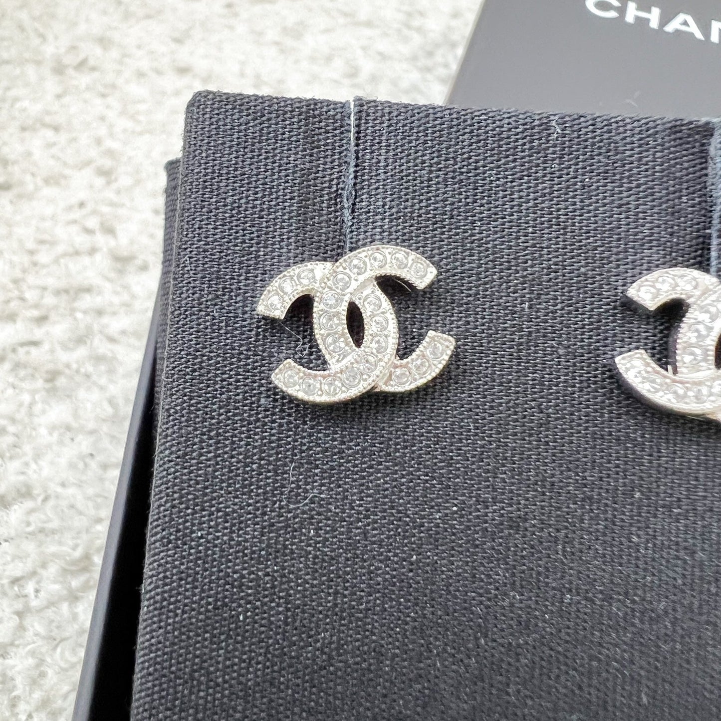 GLM-Classic GLM- Logo Small Earrings with Crystals in SHW (Model: ABE100)