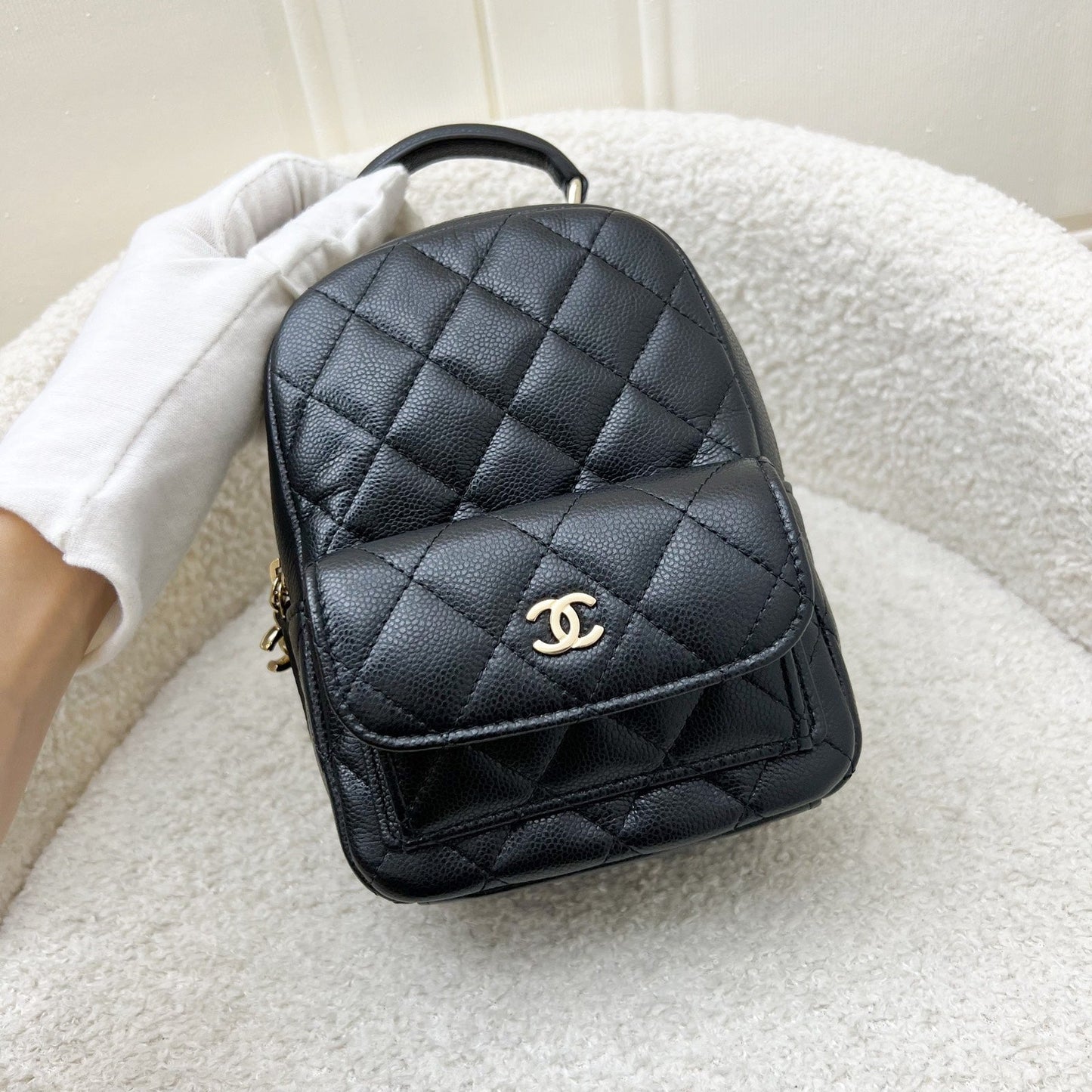 GLM-24C Mini Backpack in Caviar and LGHW (Model: AP3753)