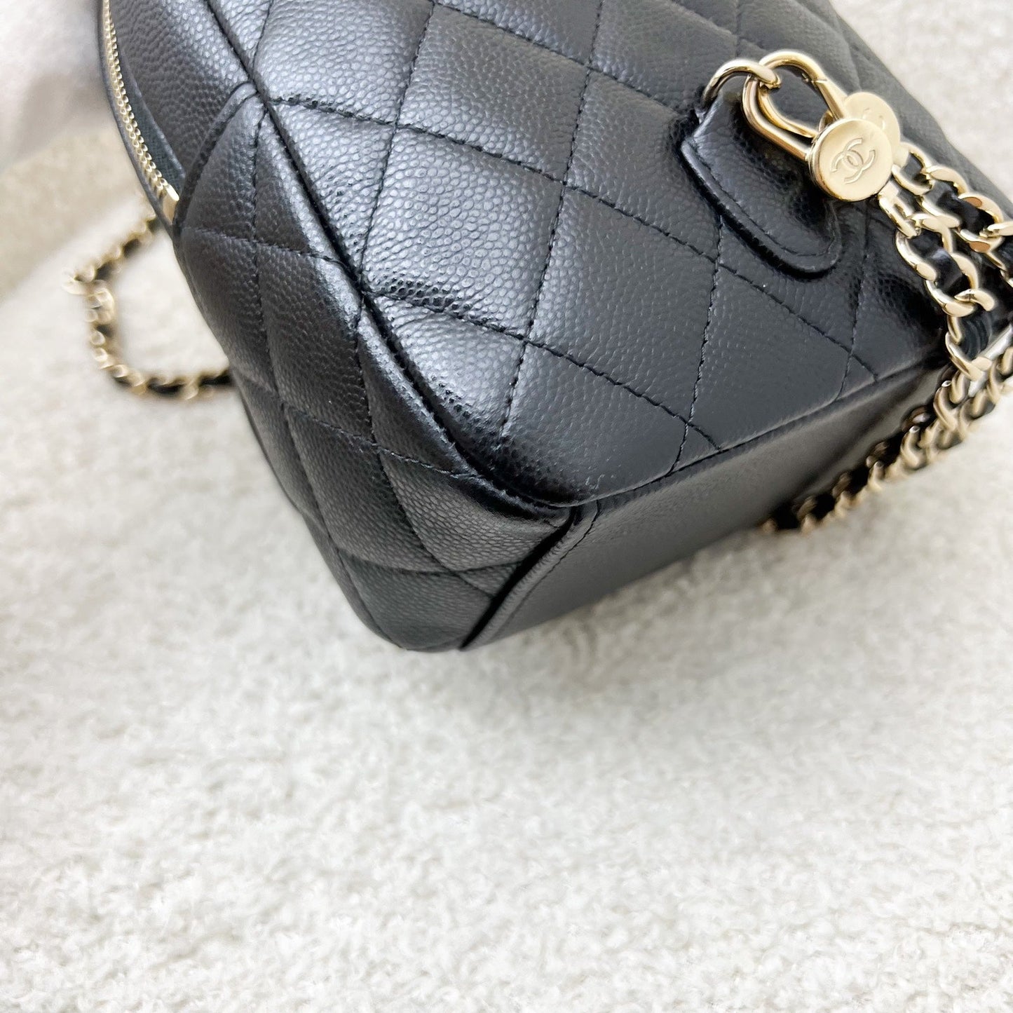 GLM-24C Mini Backpack in Caviar and LGHW (Model: AP3753)