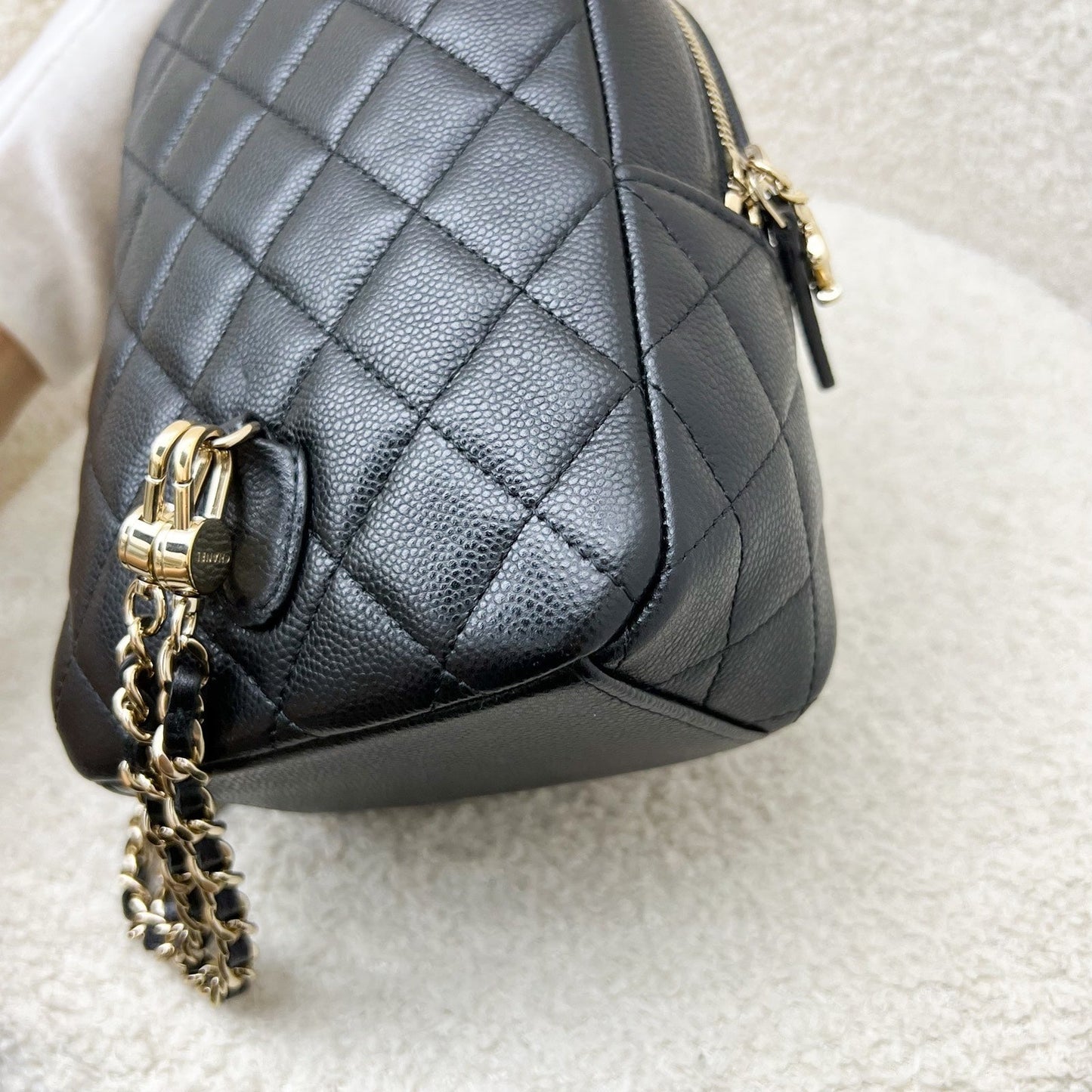 GLM-24C Mini Backpack in Caviar and LGHW (Model: AP3753)