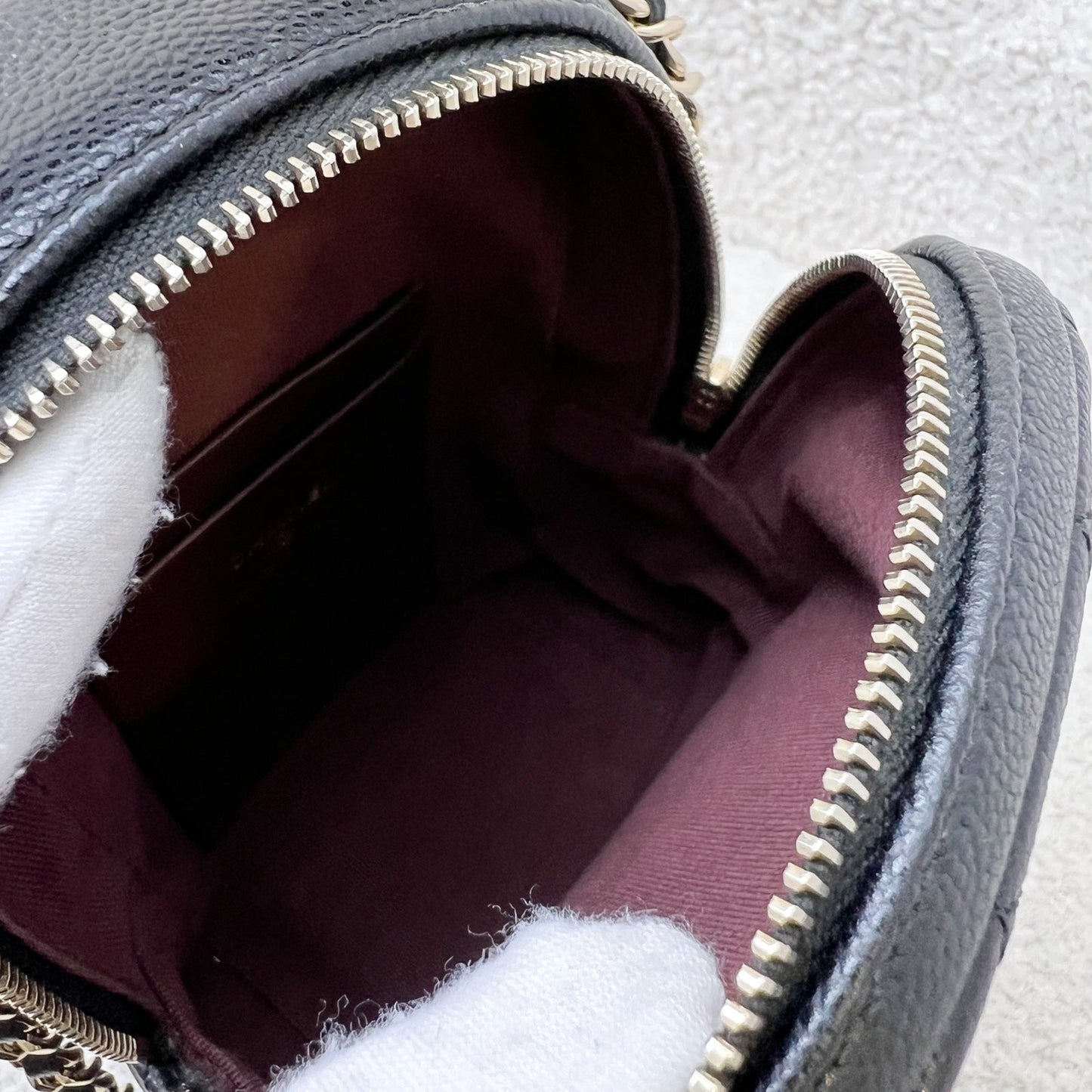 GLM-24C Mini Backpack in Caviar and LGHW (Model: AP3753)