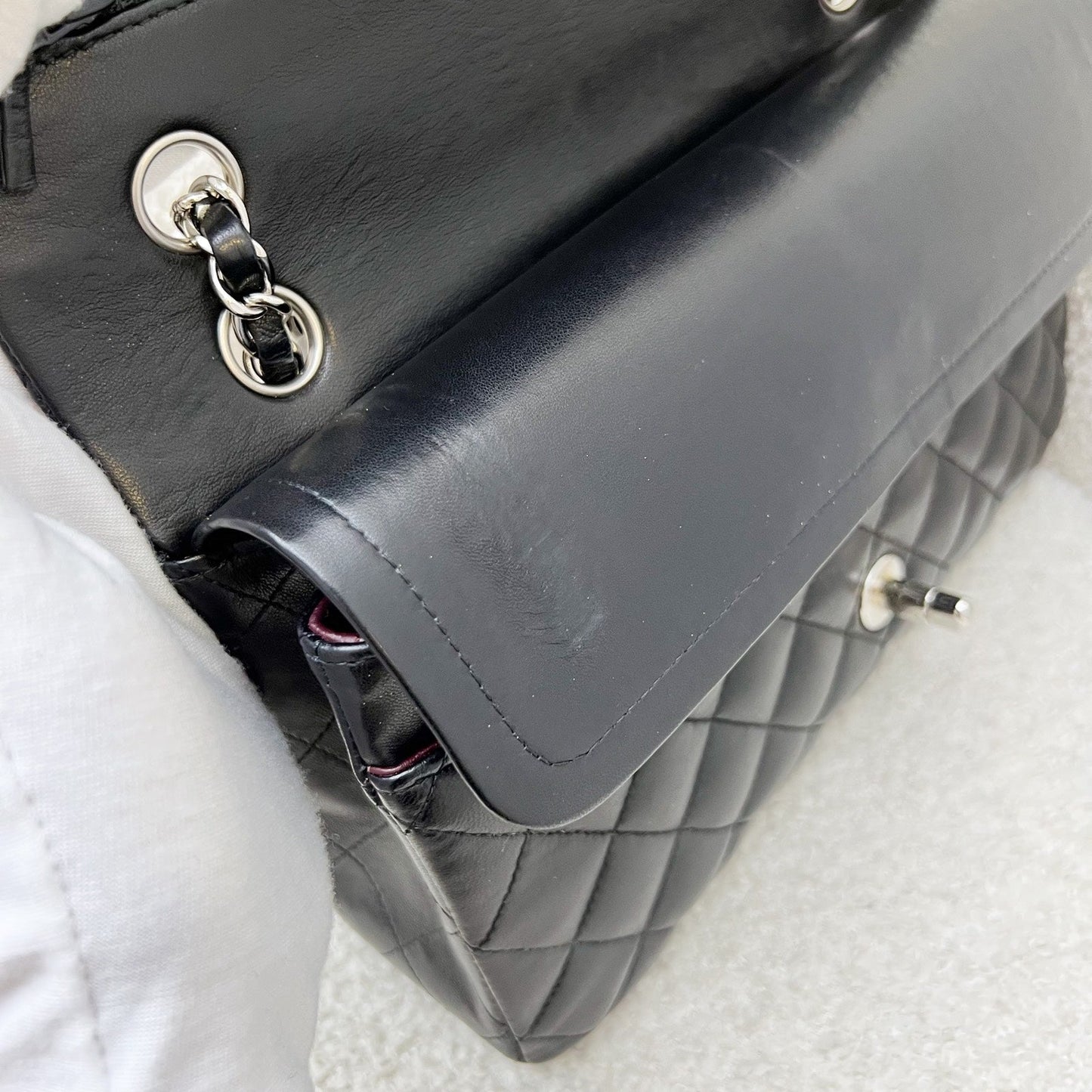 GLM-Medium Classic Flap CF in Black Lambskin and SHW